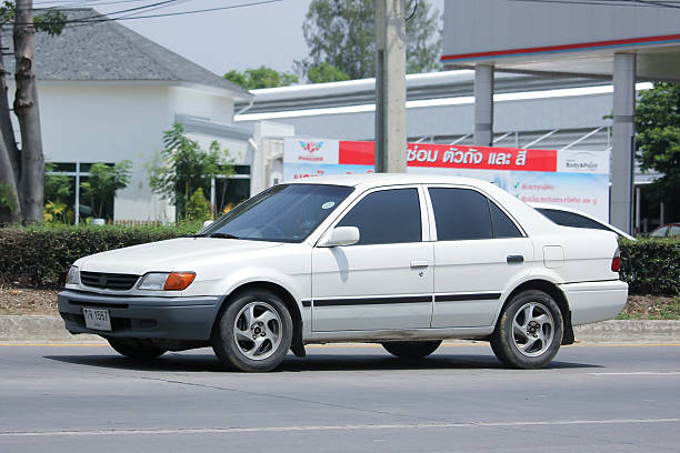 Top 10 Fuel-Efficient Cars Under ₹10 Lakh in India Fuel-Efficient Cars